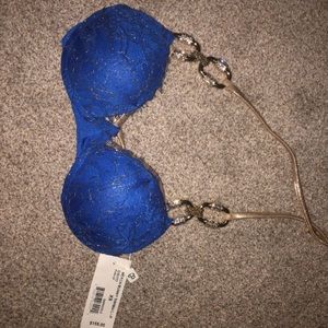 Beach Bunny Madagascar Bikini Top